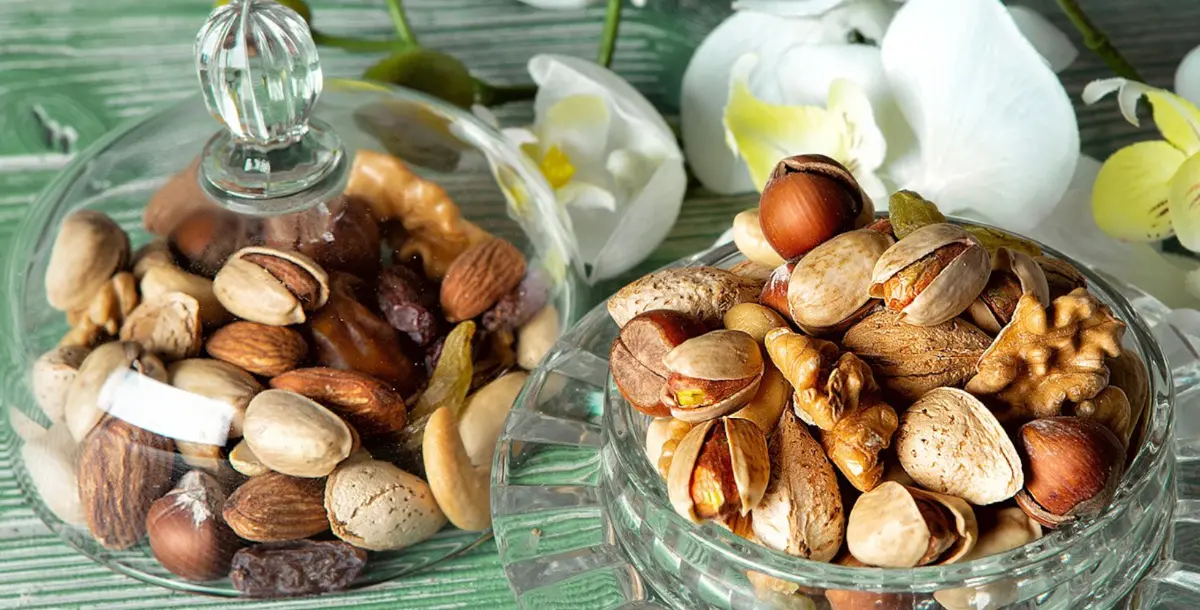 Nuts and dried fruits