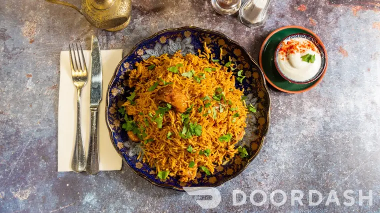 Biryani Mourgh (Chicken Biryani)